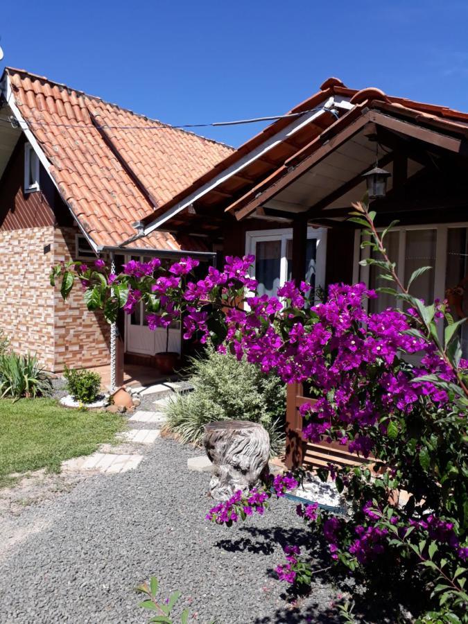 Chales Doce Luar Casas De Temporada Urubici Room photo